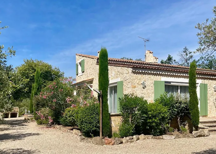 Domaine Au Coeur des Alpilles