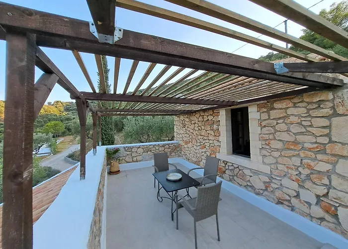 Tsivouli Accommodation