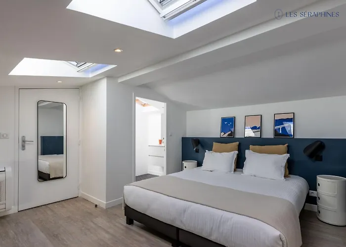 Les Seraphines - Chambres D'Hotes - Guests House