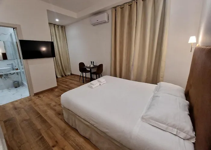 Cuma Suites