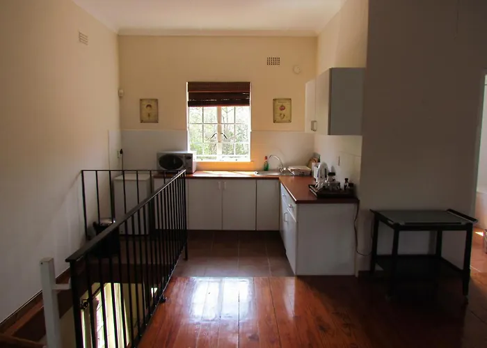 Far Place Bed And Breakfast