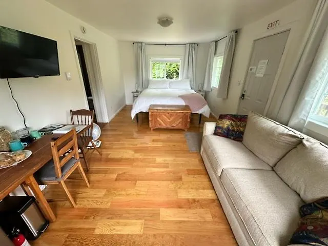 Silva Bay View Bnb