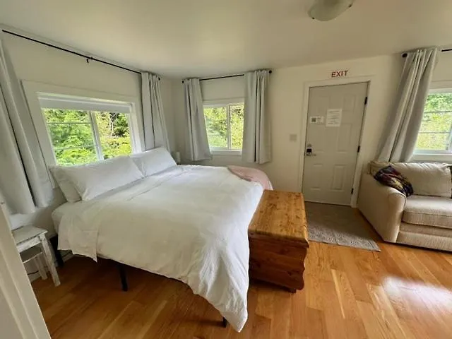 Silva Bay View Bnb