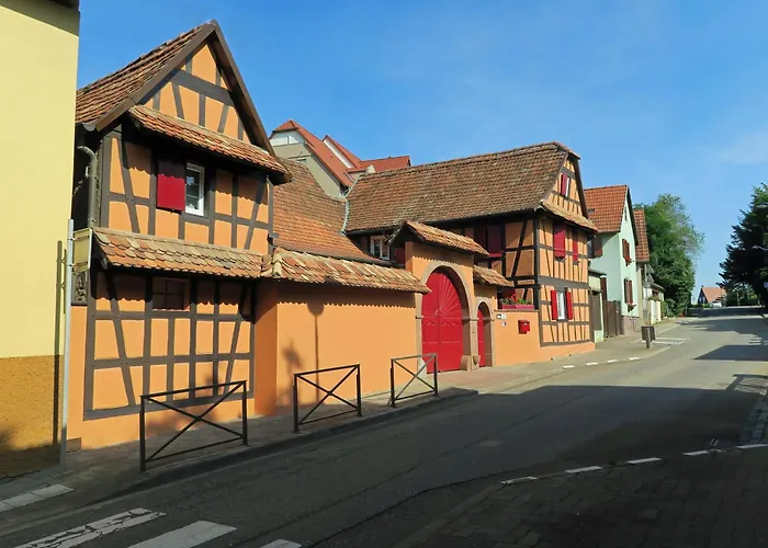 La Cour Des Amis