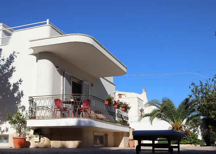 Flowing House