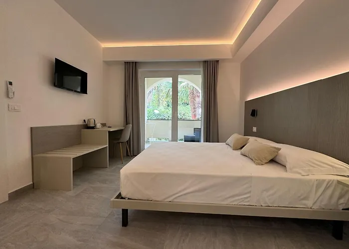 Villa Mimosa Florital - Free Private Parking On site&in Tropea