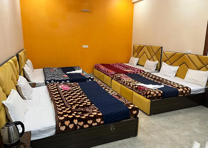 Admiral Inn Suites