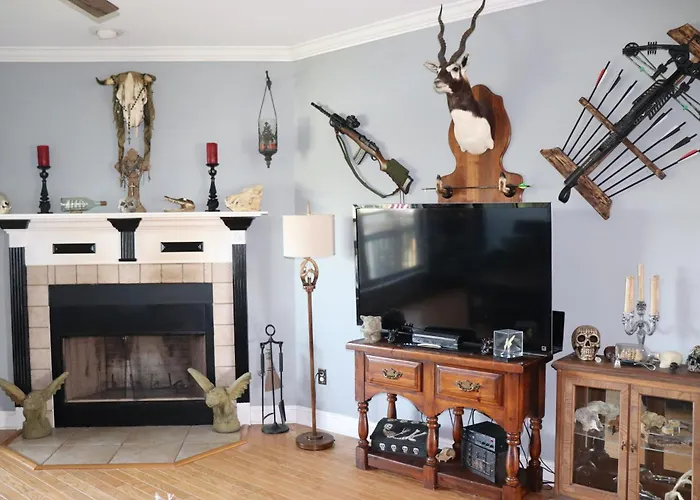 Dirty South Bayou Bed & Breakfast