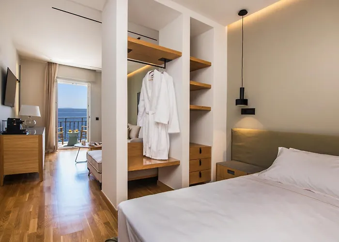 Anaya Suites