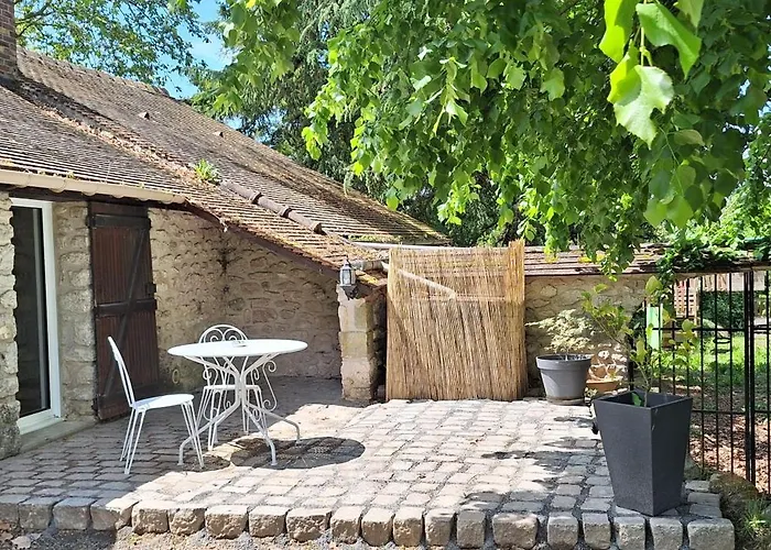 Le relais des clefs - AU CALME DU GATINAIS - Escapade à deux - Terrasse privée - WIFI - Offre romantique sur demande