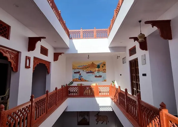 Hari Niwas Guest House