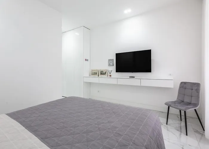 Alissa Suite