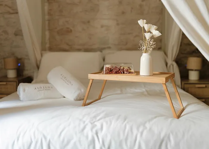Aurluna Luxury Suites