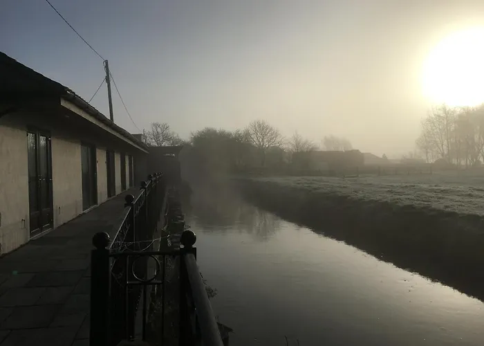 Double-Gate Farm