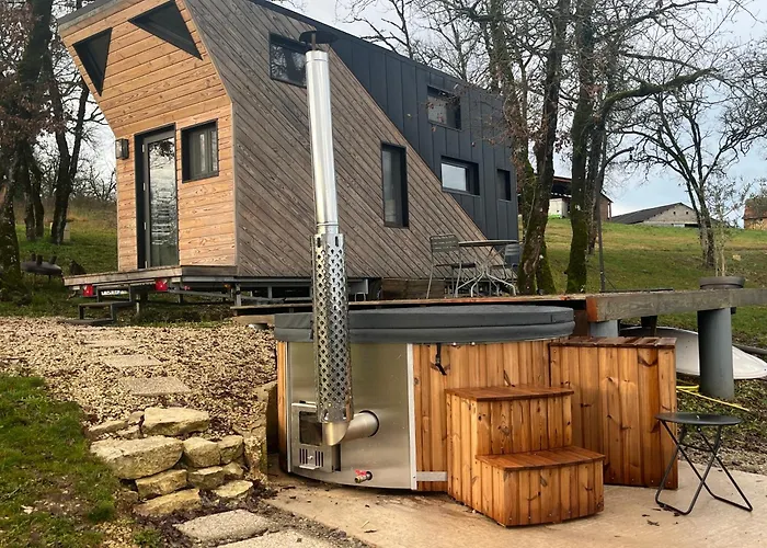 La Ferme De La Truffe Chambres D Hote Et Tiny House