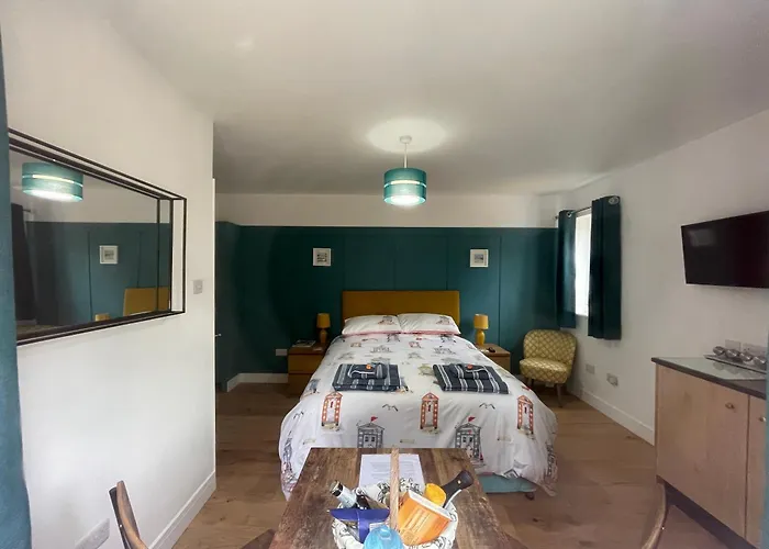Godden Green B & B Guesthouse