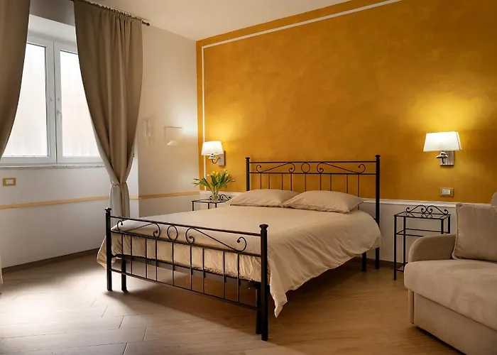 Domus Cuomo B&B
