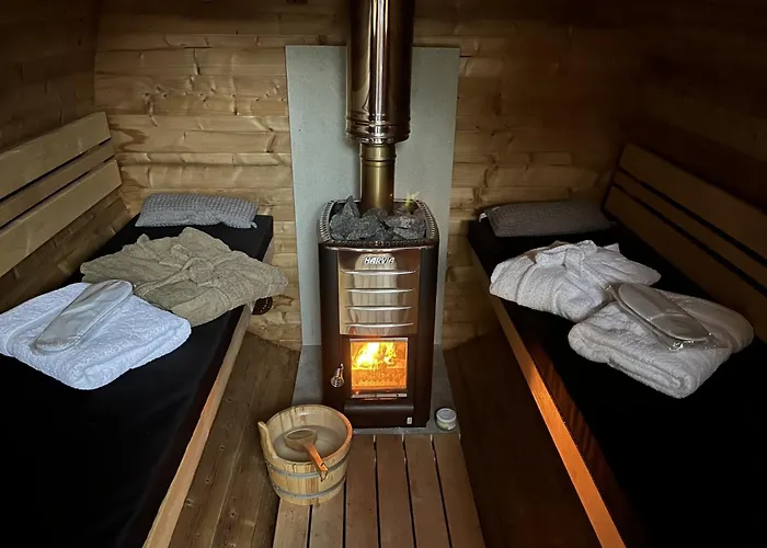 Bed&Breakfast+ De Kooimolen