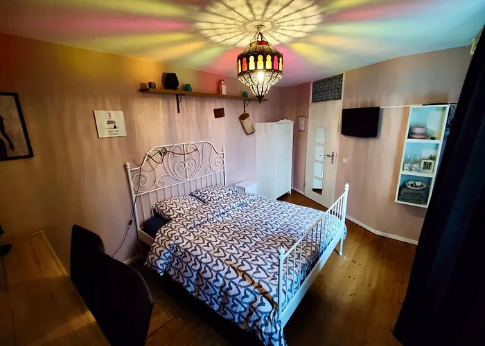 Silver Moon Bed & Breakfast