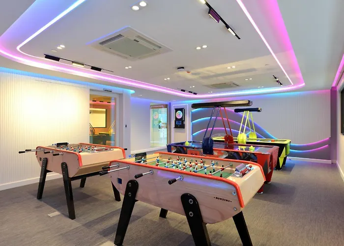 Centre Point Plus Hotel Silom