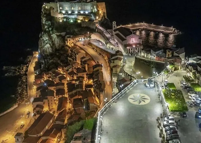 Romeo e Giulietta Scilla