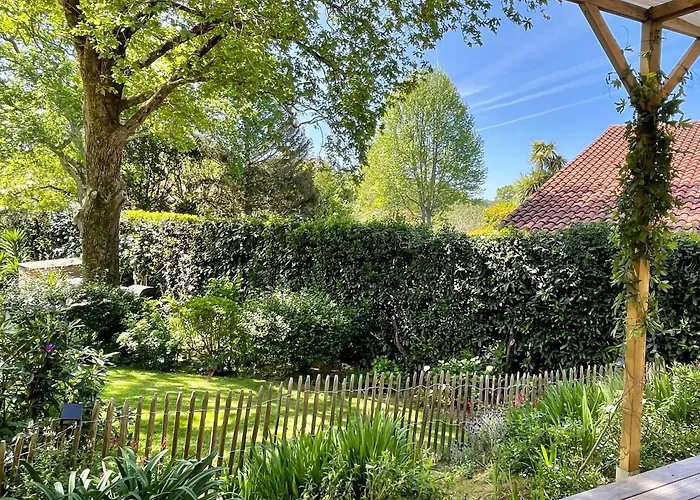 Haritzaga Chambre D'Hote Terrasse & Jardin Prive