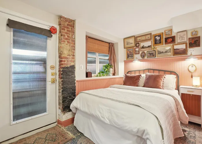 Capitol Hill Retreat With Free Parking, Short Walk To Dc Metro