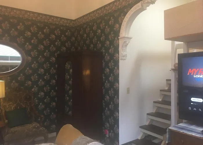 Haterleigh Heritage Inn