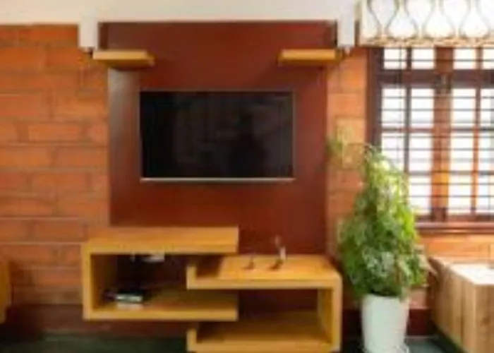 Luho Stone House
