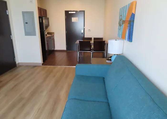 Mainstay Suites Denver International Airport