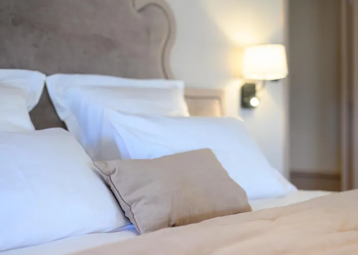 Les Suites BB, Champagne Besserat de Bellefon