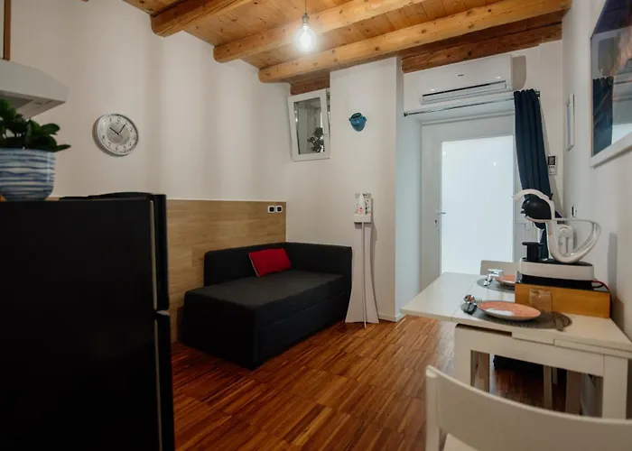 Nell'Antico Borgo B&B