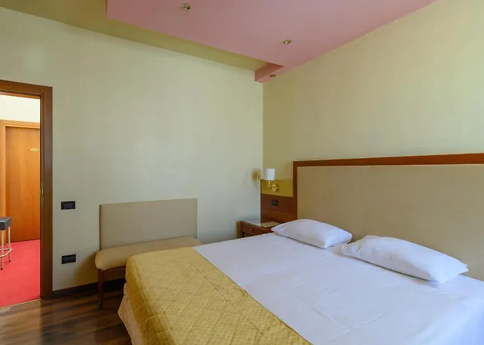Diamantino Town House