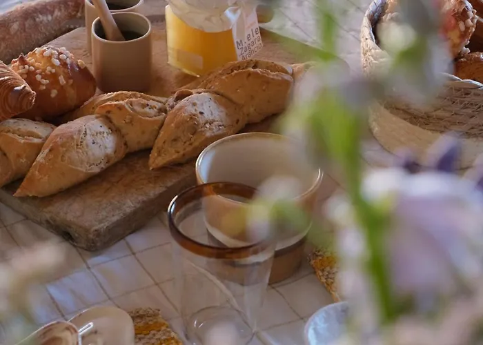 La Petite Parenthèse
