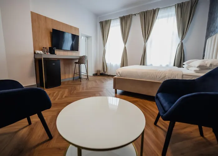 Aristide House - Premium Luxury Self Check-In Rooms And Suites