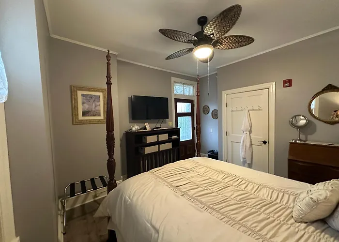 Susquehanna Manor Inn