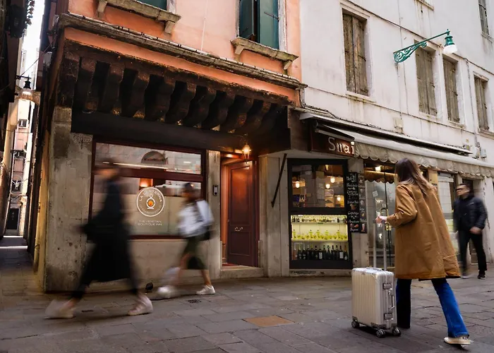 Lanterna Di Marco Polo Acomodação com café da manhã Veneza