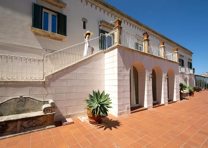 Isola Charm B&B - Pool & Nature Stay Syracuse