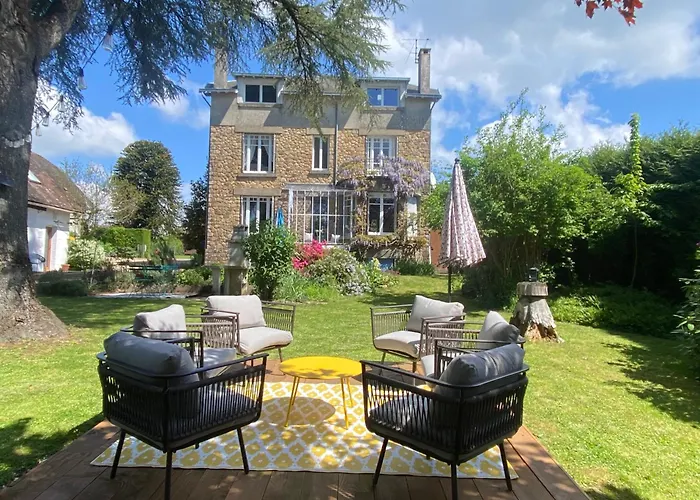 Maison De Montgibaud