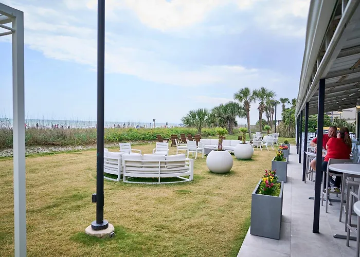 Sand Dunes Resort & Suites