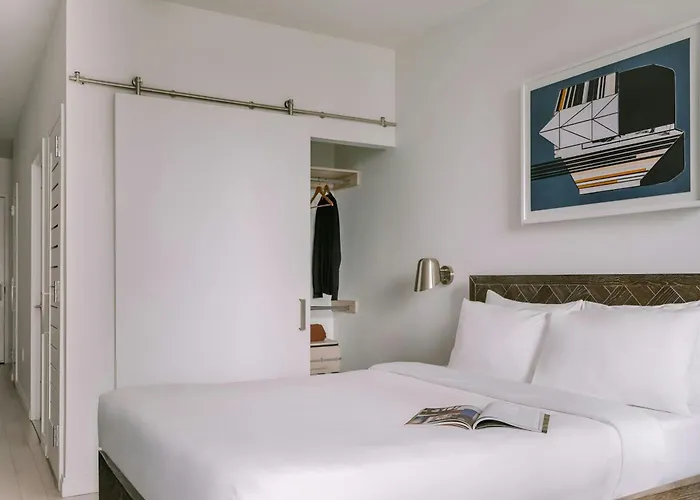 Sonder By Marriott Bonvoy Battery Park Apartments Financial District