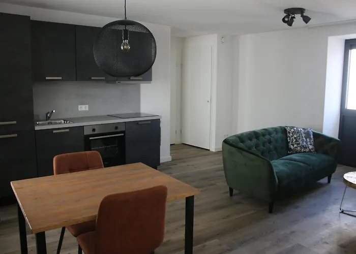 Studio Sis - Aparthotel