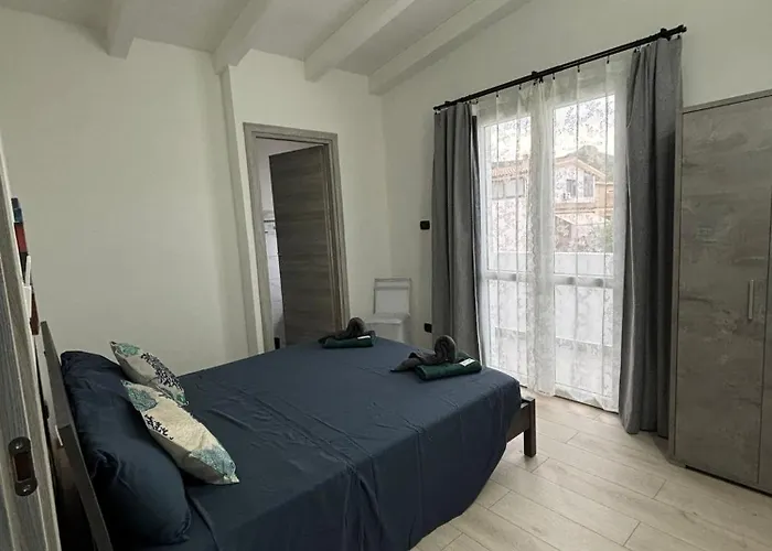5 Zimmer Rooms "Rosa"