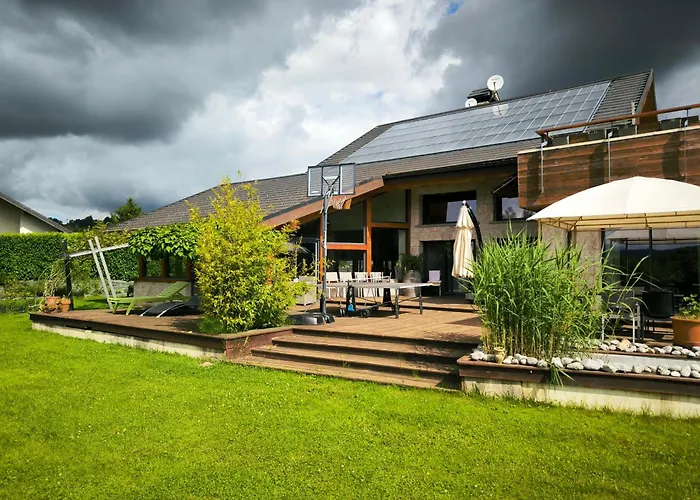 Domaine Les Trois Biches, piscine intérieure chauffée