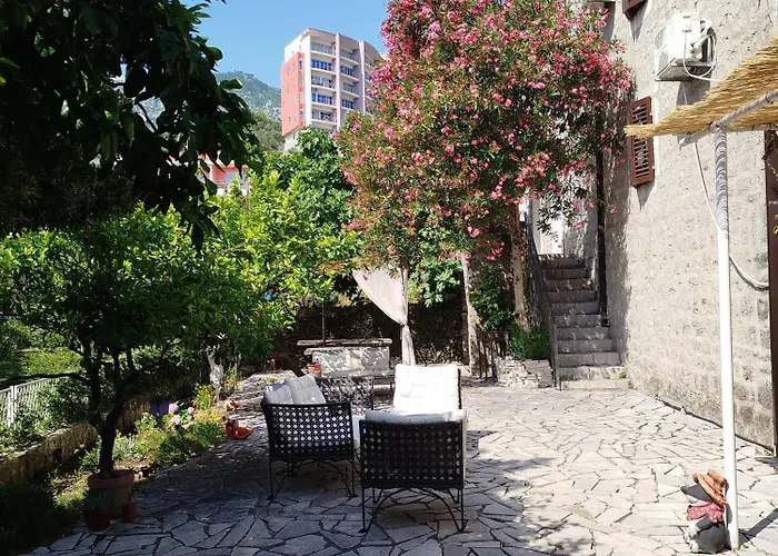 Serenita Stone House