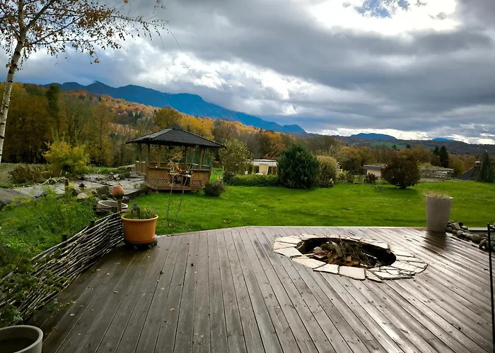 Domaine Les Trois Biches, Piscine Interieure Chauffee