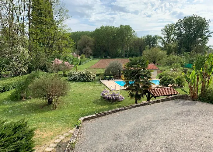 Maison D Hotes Greenhouse
