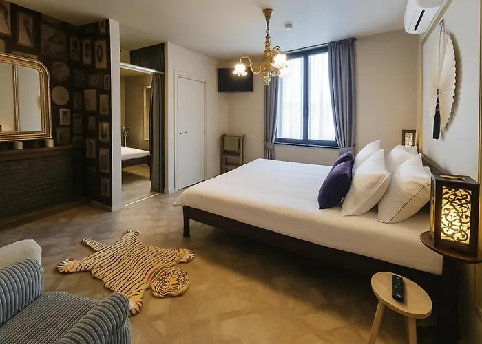 Coucou - Luxe Bed And Breakfast