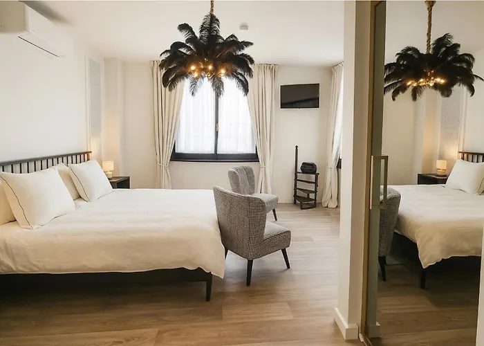 Coucou - Luxe Bed And Breakfast