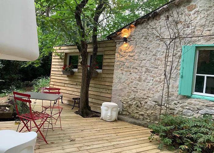 Maison D Hotes Greenhouse